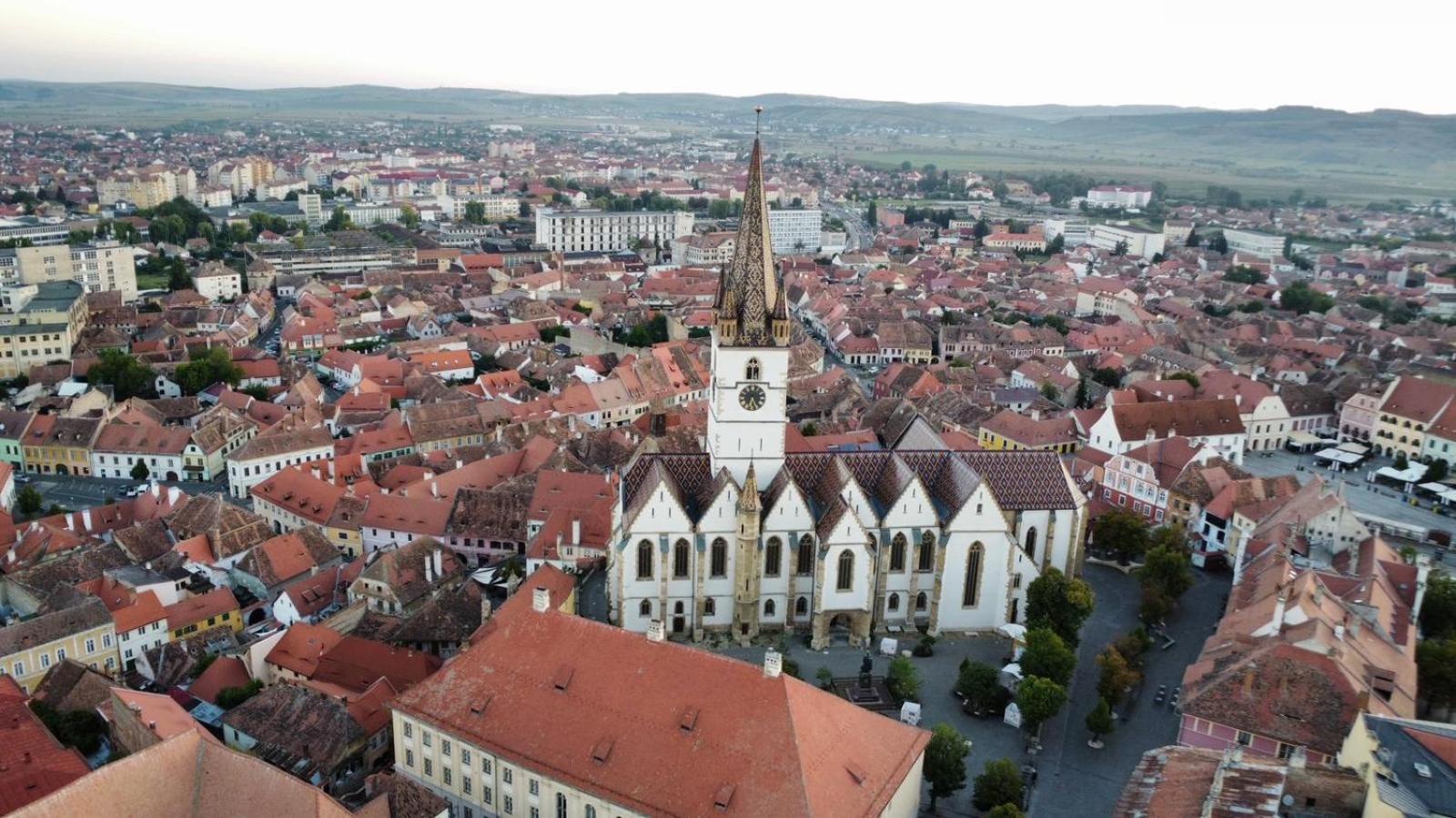 Apartament Acasa Sybin Zewnętrze zdjęcie